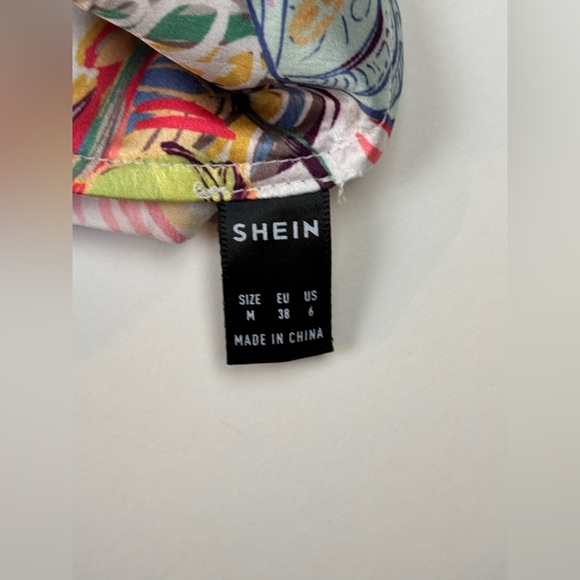 Shein floral -SKIRT ONLY - Picture 3 of 4